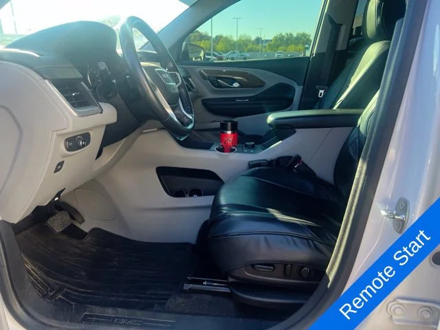 Used 2020 Summit White GMC SLE image 10