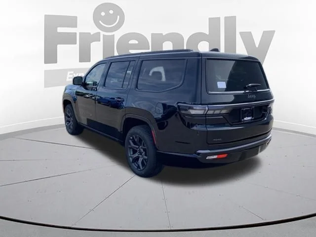 New 2026 High Gloss Black Exterior Paint Jeep Limited Altitude image 3