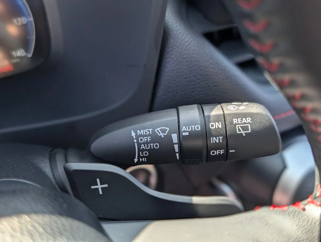 2024 Toyota RAV4 XSE - Photo 37