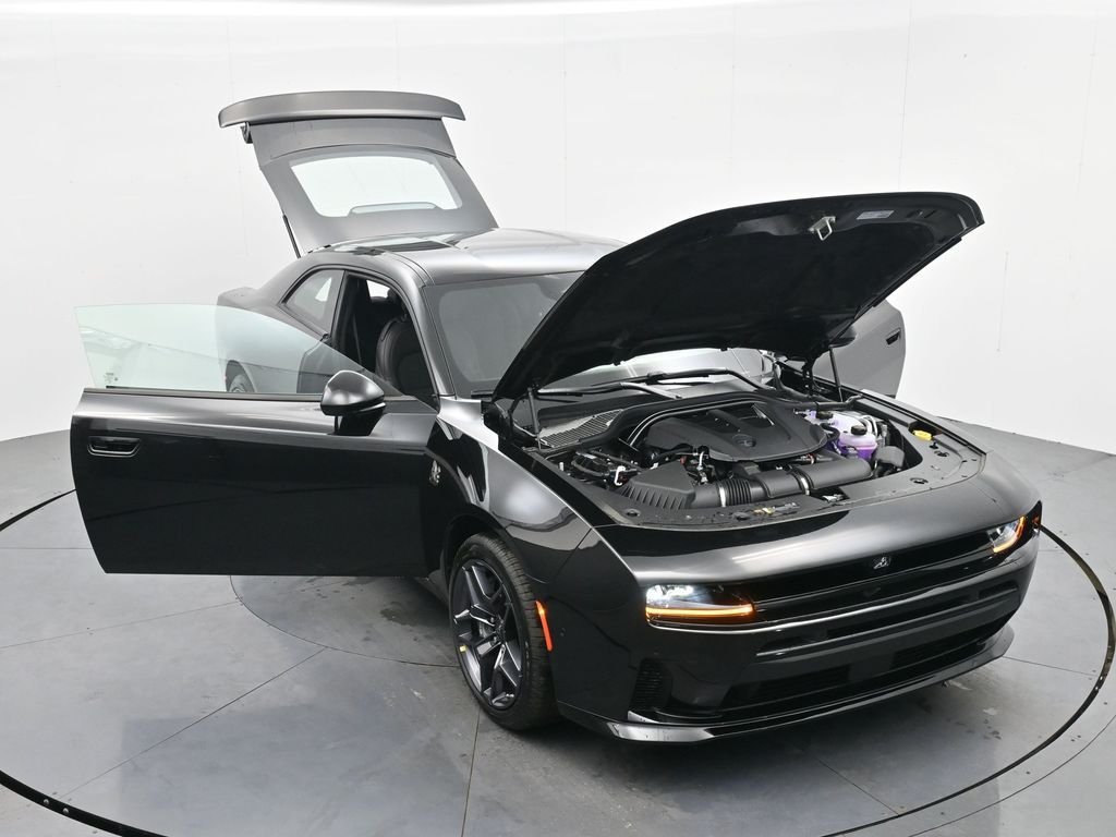 New 2026 Diamond Black Crystal Pearlcoat Dodge Scat Pack image 43