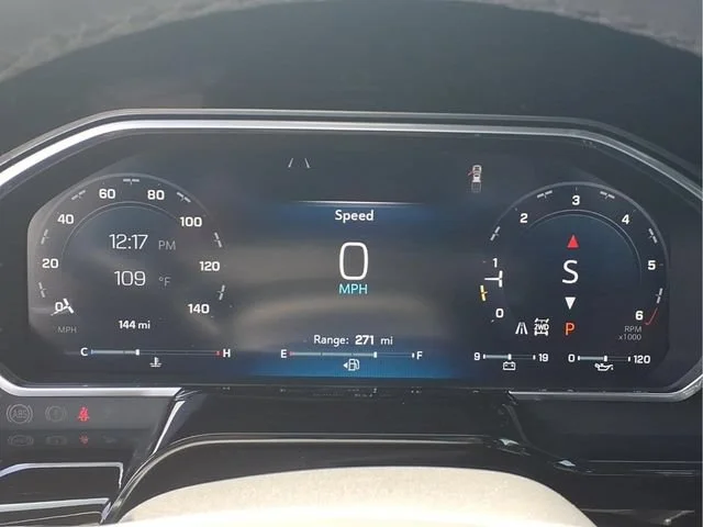 New 2026 Summit White Chevrolet LT Trail Boss image 10