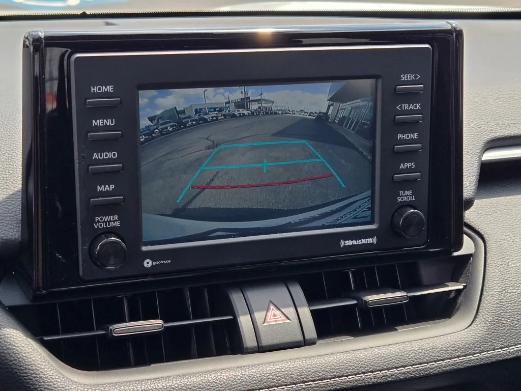 Used 2021 White Toyota XLE image 28