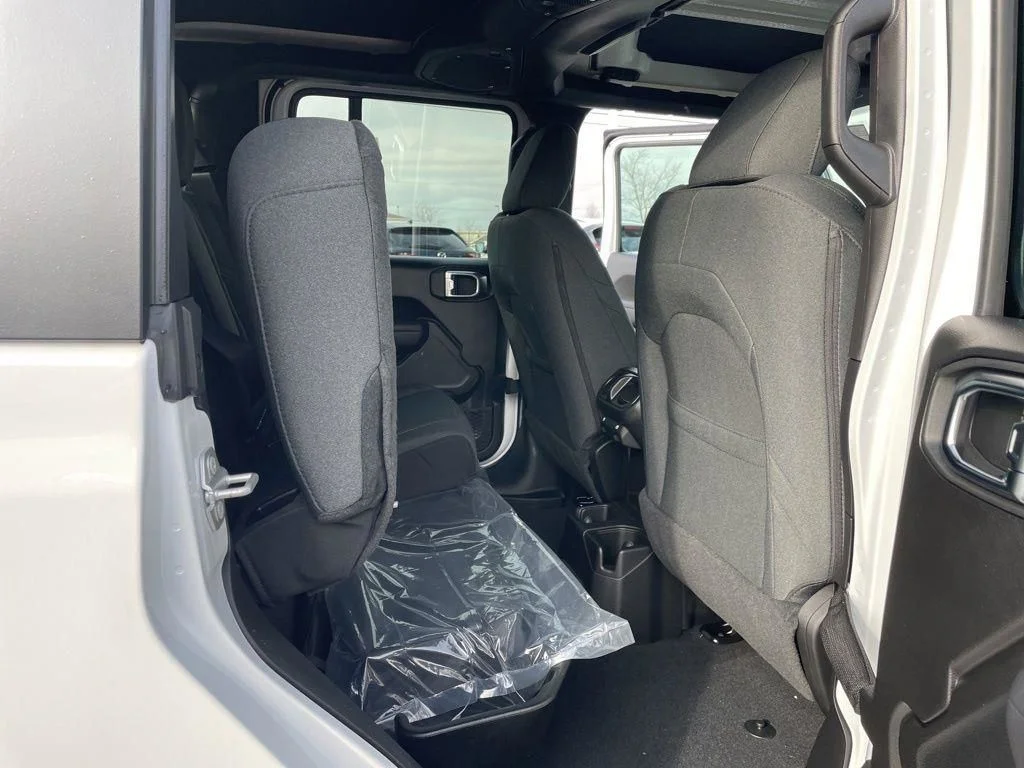 New 2026 Bright White Clear-Coat Exterior Paint Jeep Willys image 35