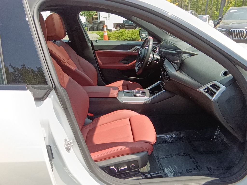 Used 2026 Mineral White Metallic BMW M440i xDrive Gran Coupe image 26