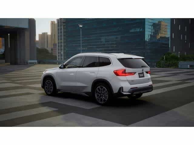 Used 2026 Alpine White BMW xDrive28i image 2
