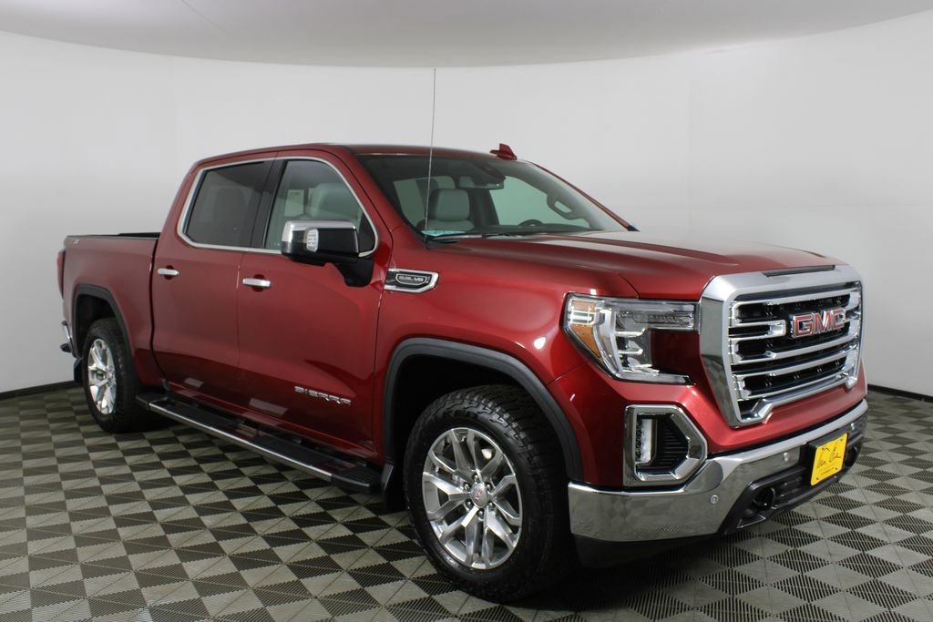 2020 GMC Sierra 4WD Crew Cab Short Box SLT's photo