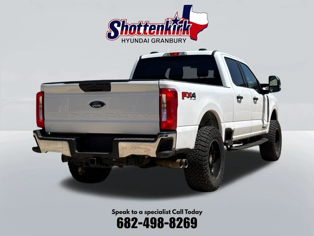 Used 2025 White Ford XLT image 6