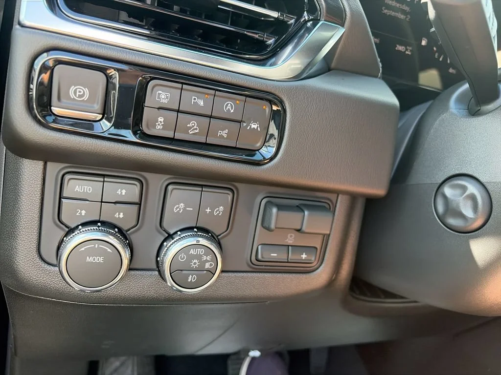 2026 GMC Yukon XL Denali - Photo 22
