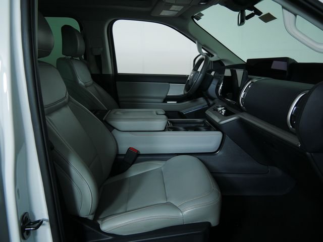 Used 2025 White Ford Active image 9