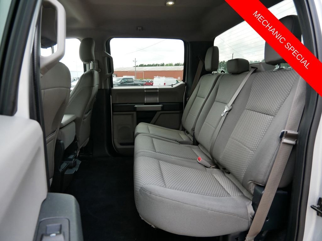 Used 2015 Silver Ford XLT image 10