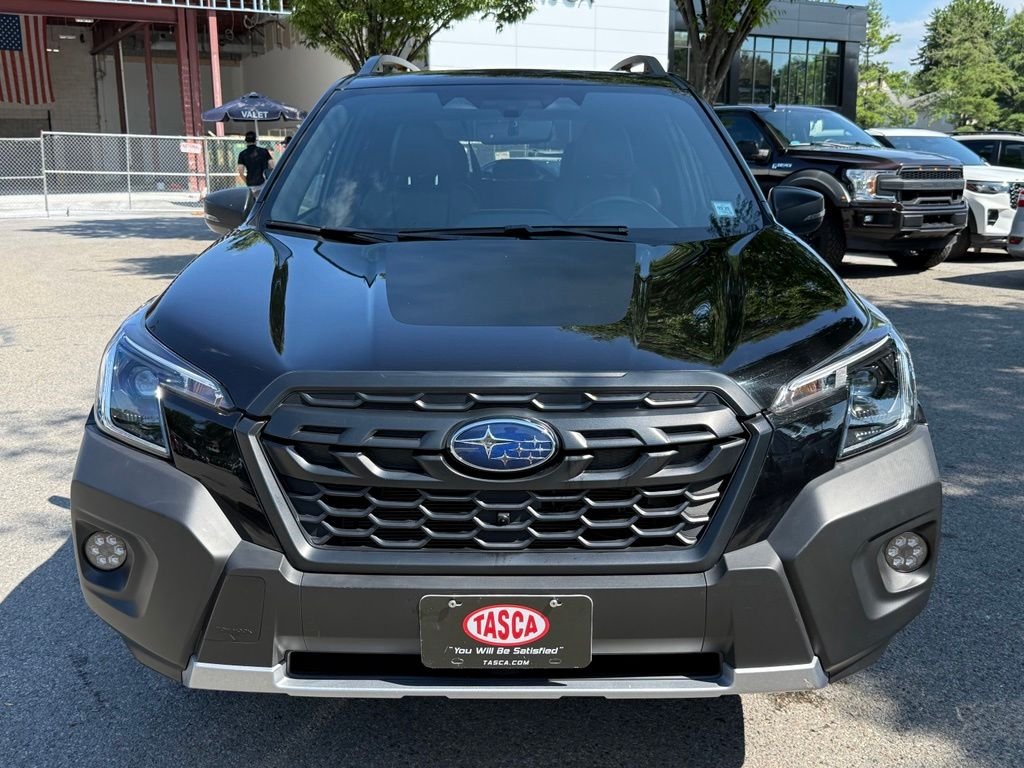 Used 2025 Black Subaru Wilderness image 3