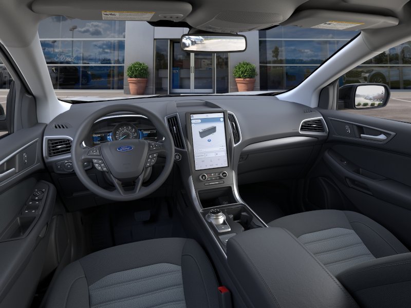 2023 Ford Edge SE - Photo 9