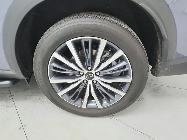 Used 2025 Blue INFINITI Sensory image 48