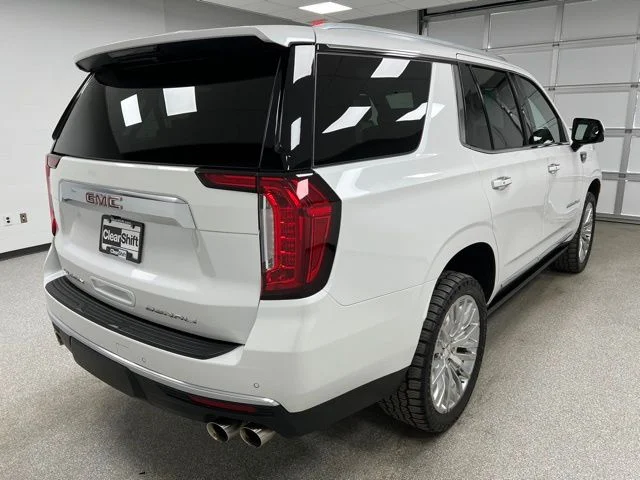 Used 2023 White GMC Denali image 9