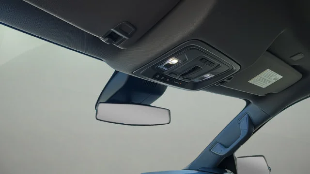 Used 2024 White Chevrolet LT image 31