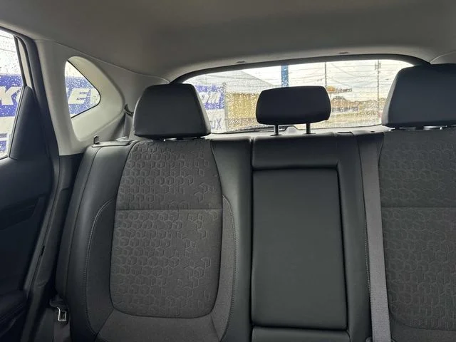 Used 2025 White Kia S image 45