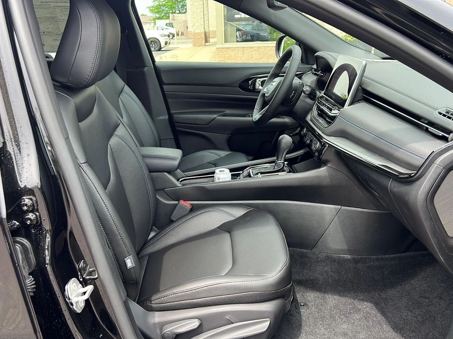 2025 Jeep Compass Limited - Photo 22