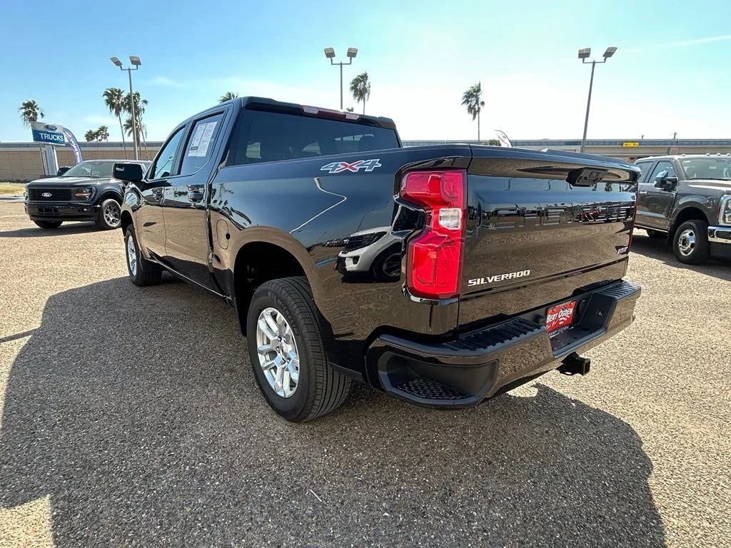 Used 2026 Black Chevrolet RST image 5