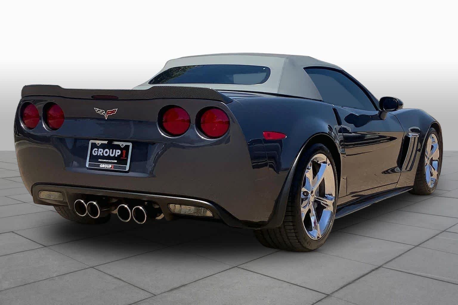Used 2011 Cyber Gray Metallic Chevrolet Z16 Grand Sport w/3LT image 12