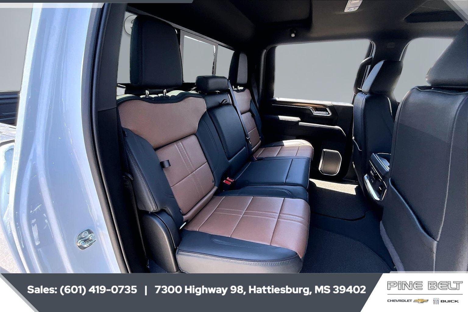 New 2026 Polar White Tricoat Chevrolet High Country image 21
