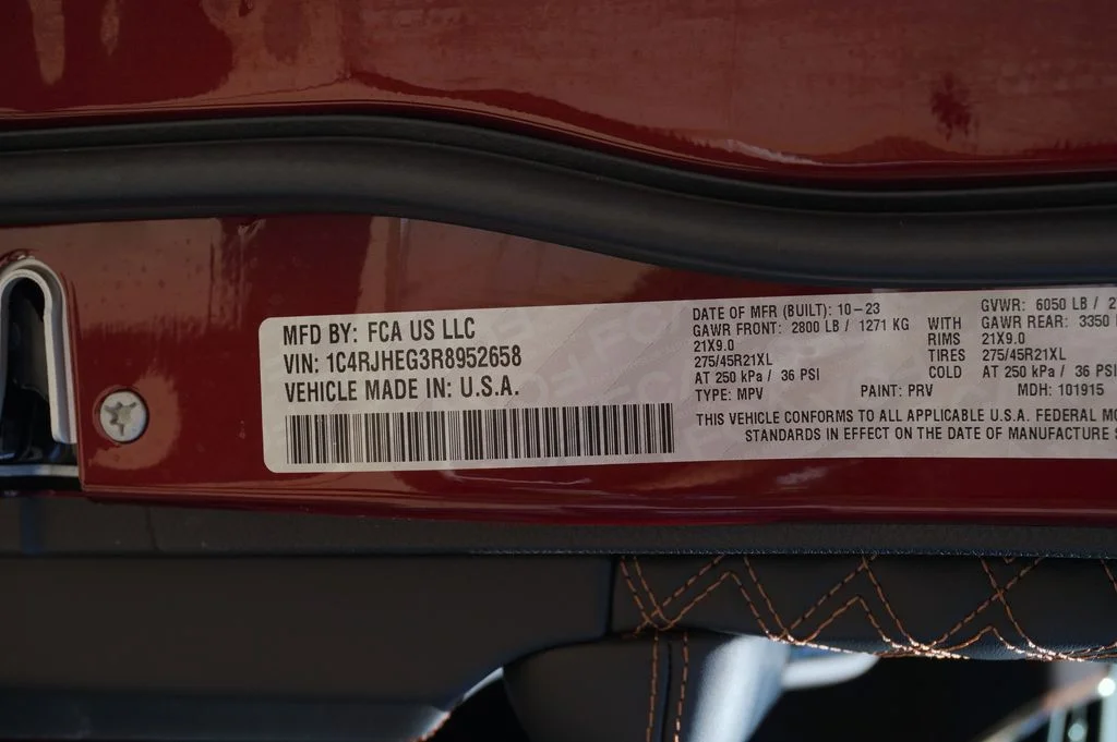 Used 2024 Red Jeep Summit Reserve image 35