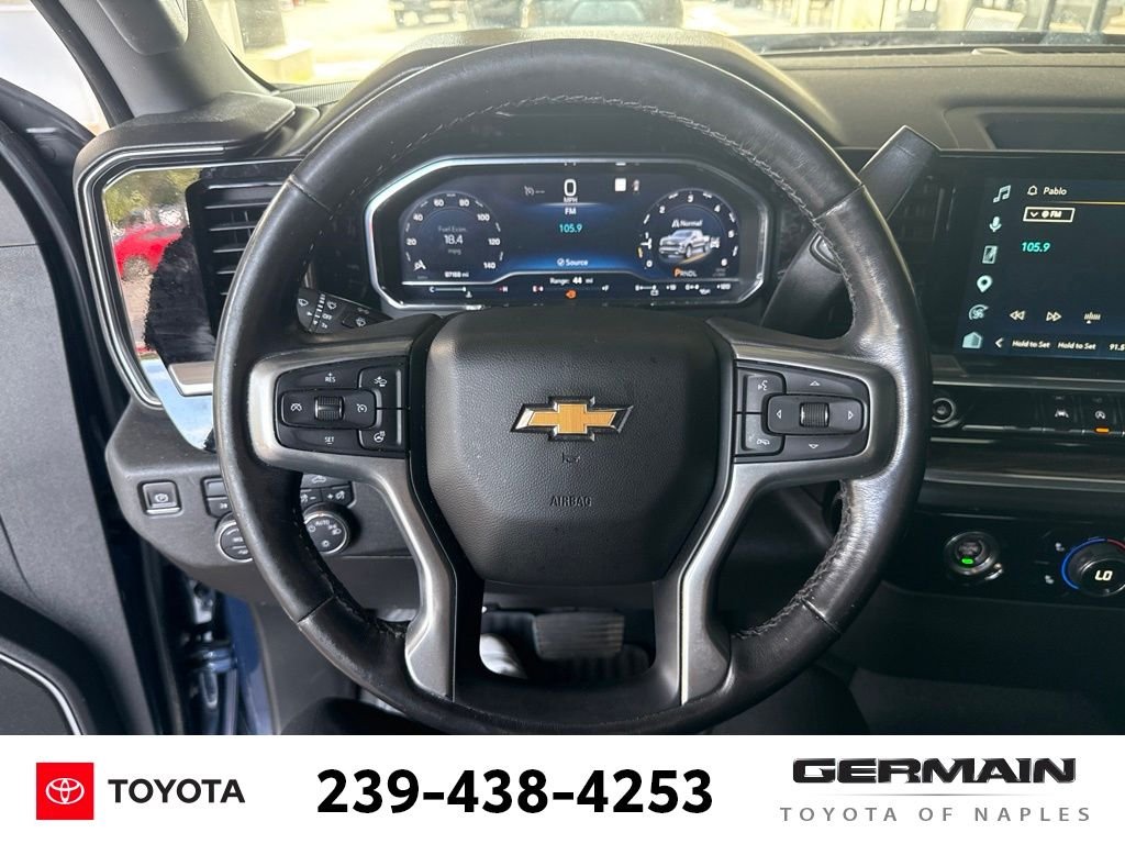 Used 2022 Blue Chevrolet LT image 17