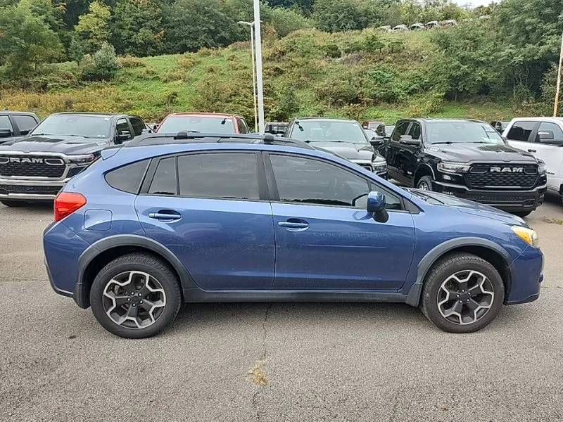 Used 2013 Blue Subaru 2.0i Premium image 5