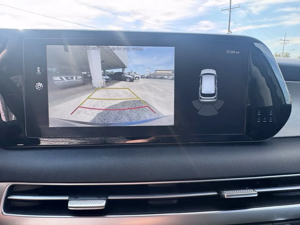 Used 2025 Gray Hyundai SEL image 16