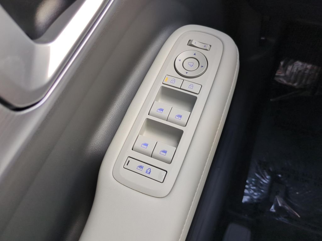 Certified Used 2025 Gray Hyundai Limited image 21