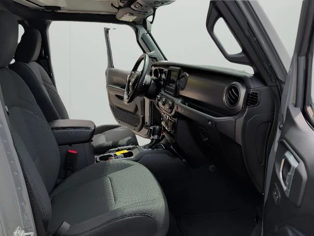 Used 2022 Gray Jeep Unlimited Sport S image 42