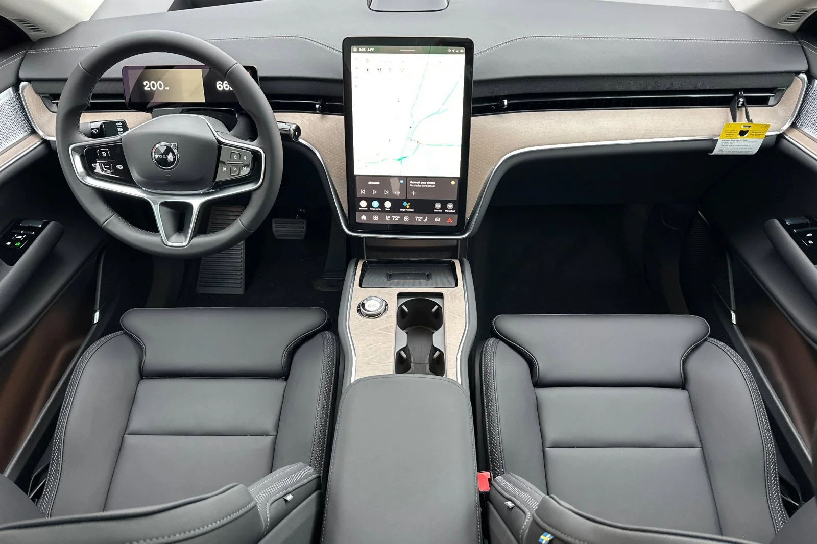 2025 Volvo EX90 Ultra - Photo 10