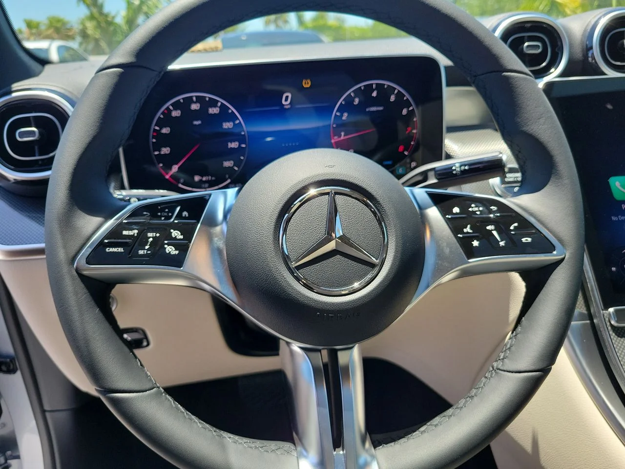 New 2026 Cirrus Silver Metallic Mercedes-Benz GLC 300 image 25