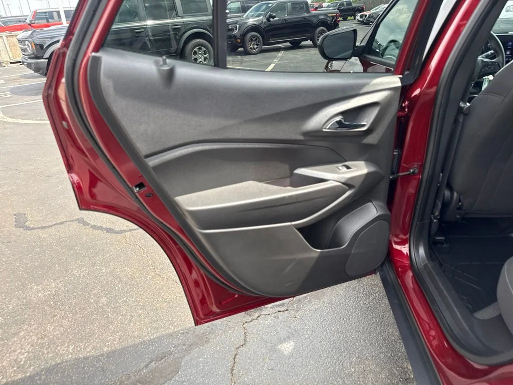 Certified Used 2024 Crimson Metallic Chevrolet 1RS image 31