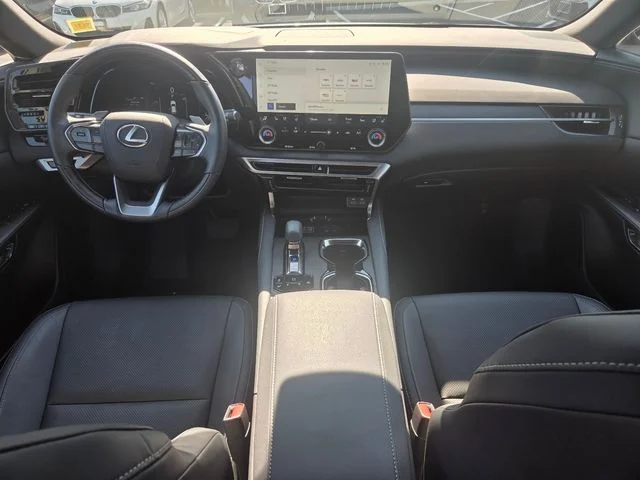 Used 2025 White Lexus 350h Premium image 12