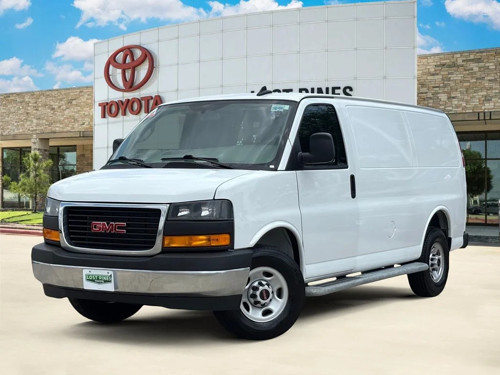 2024 GMC Savana 2500's photo
