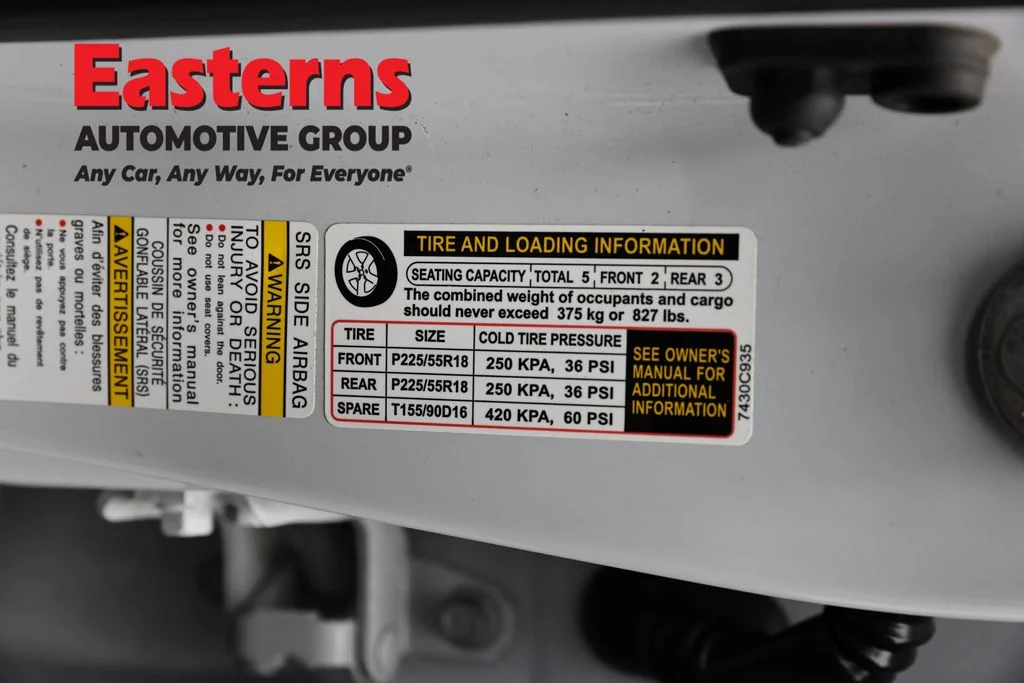 Used 2024 White Mitsubishi LE image 33