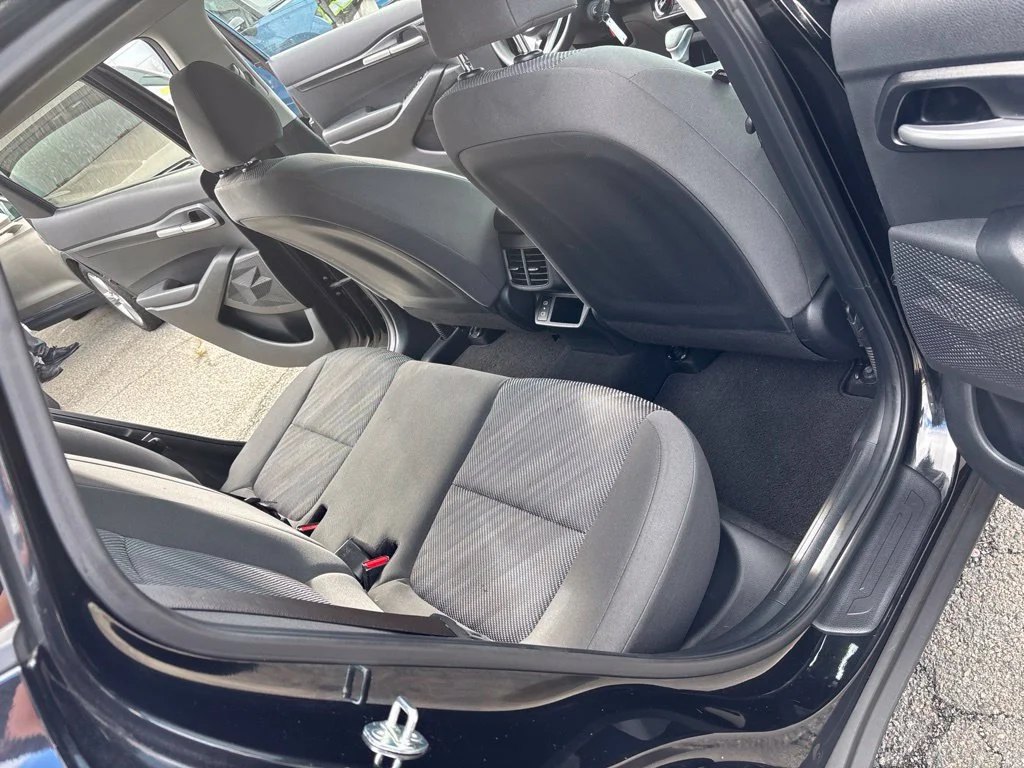 Used 2024 Black Kia LX image 27