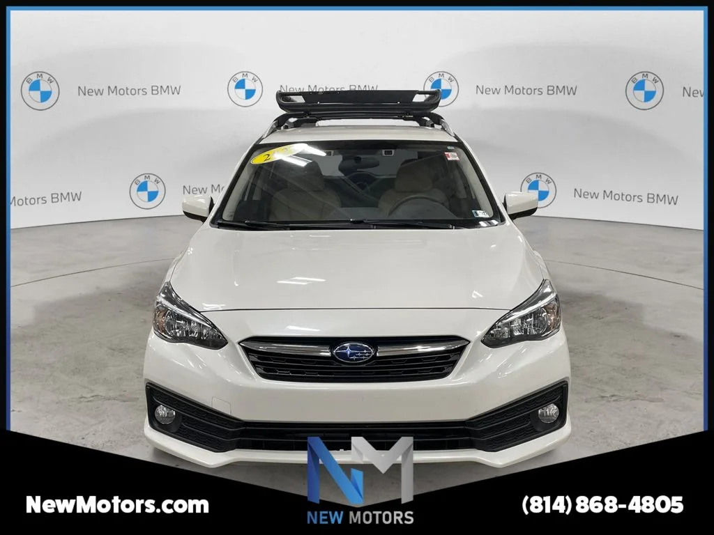 Used 2021 Crystal White Silica Subaru Premium image 8