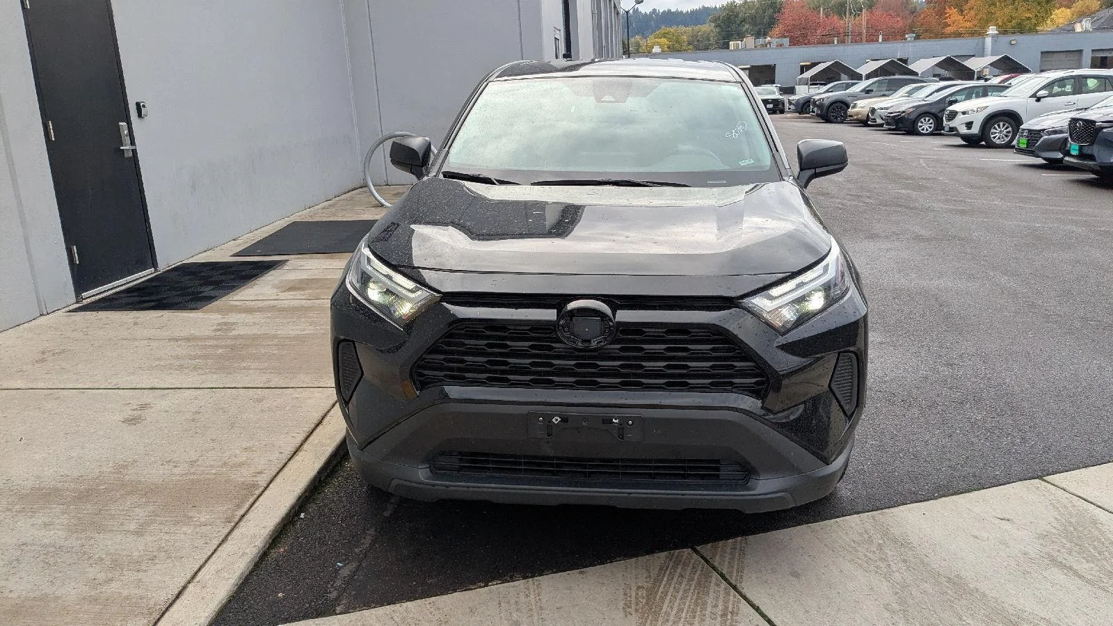 Used 2025  Toyota LE image 8