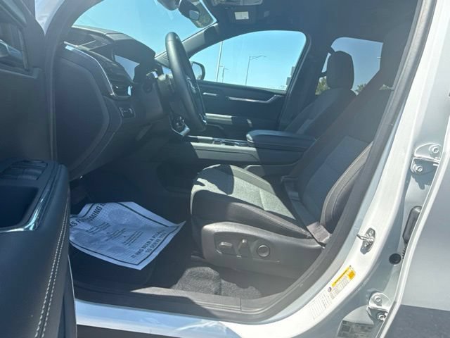 2025 GMC Acadia Elevation - Photo 11