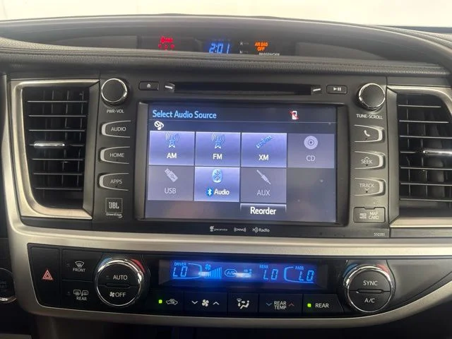 Certified Used 2019 Blizzard Pearl Toyota Limited image 16