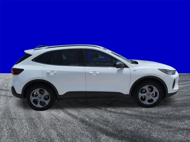 Certified Used 2025 White Metallic Ford ST-Line image 3