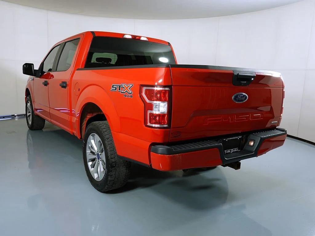 Used 2018 Red Ford XL image 5