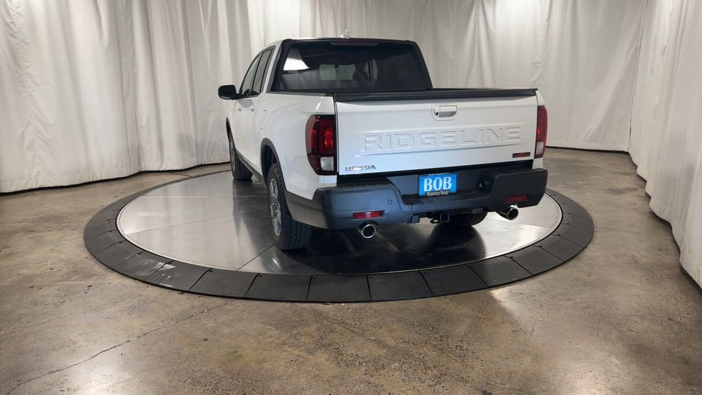2025 Honda Ridgeline TrailSport - Photo 8