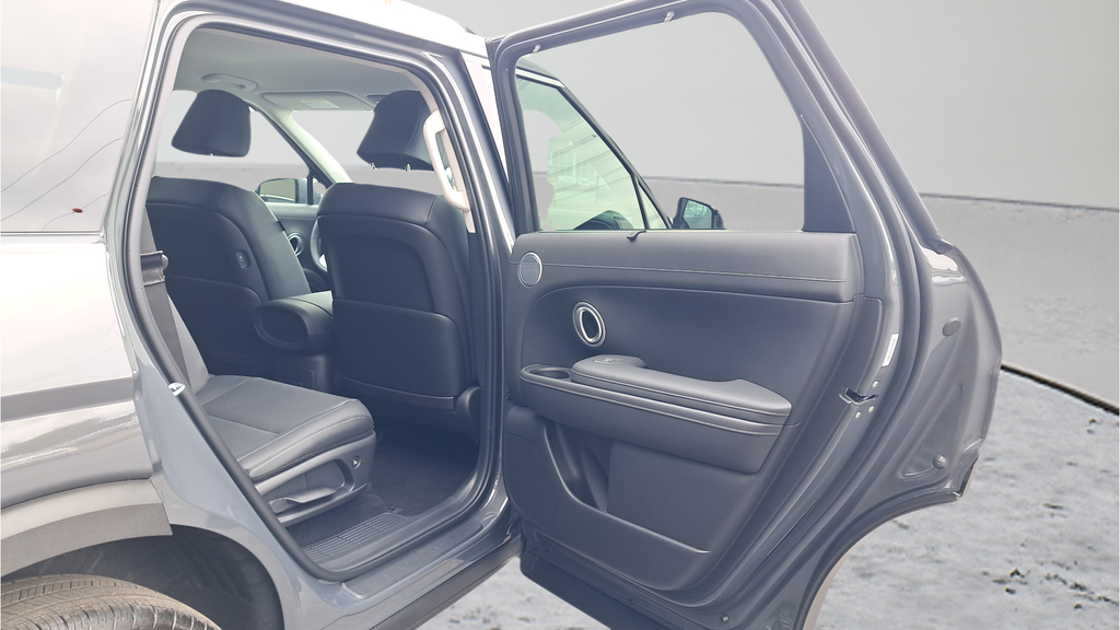 New 2026 Gray Hyundai SEL 8P image 13