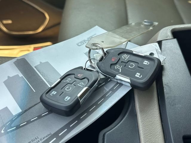 Used 2019 Red GMC SLT image 6