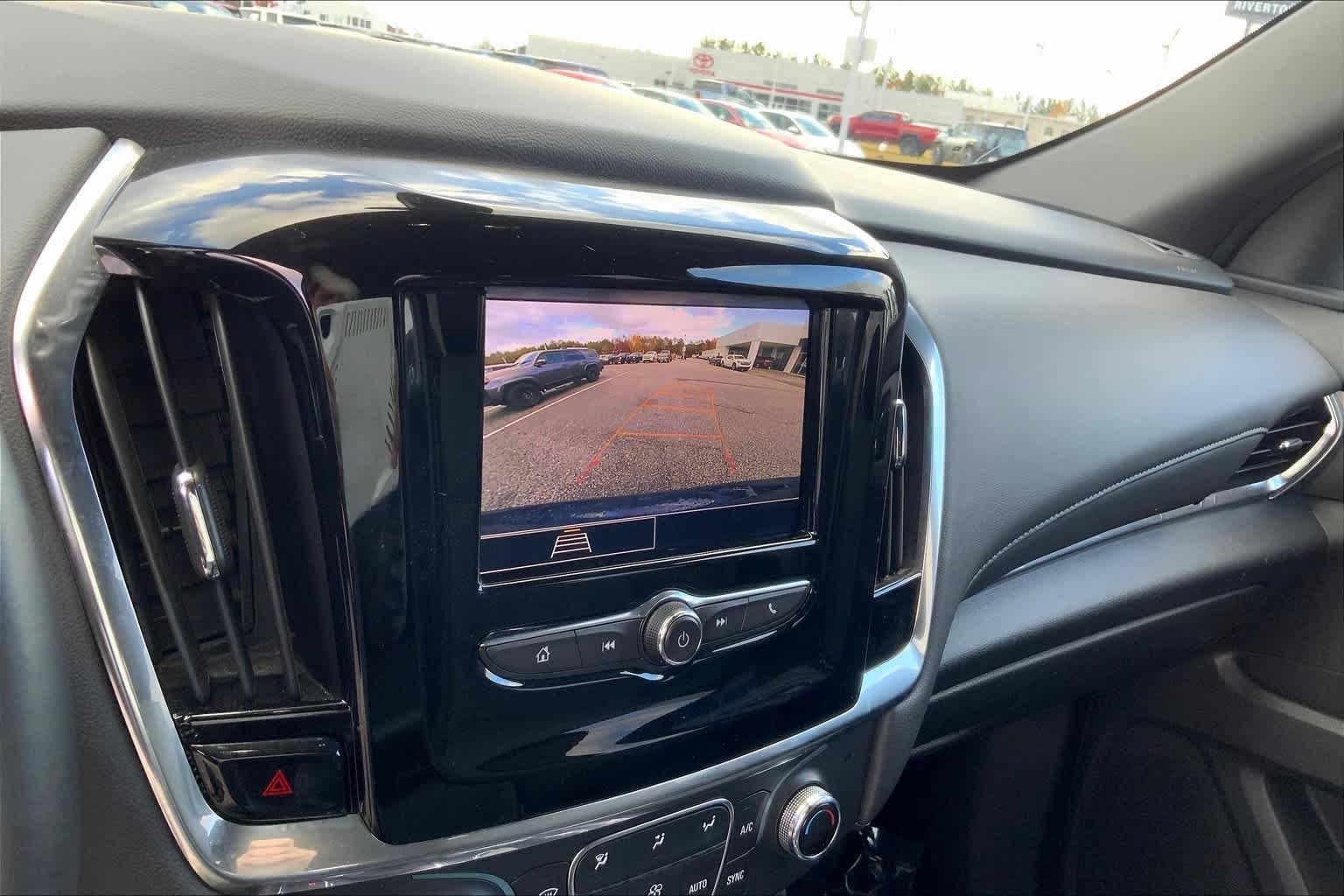 Used 2023 Northsky Blue Metallic Chevrolet LT Cloth image 28