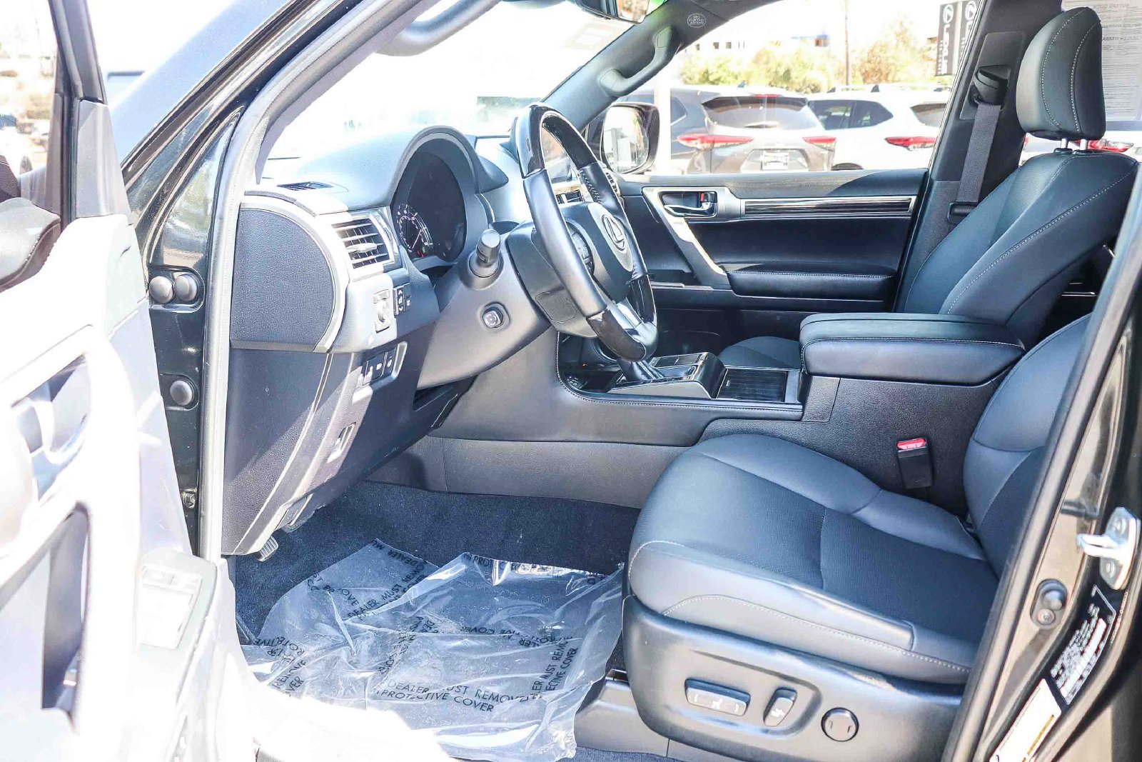Certified Used 2023 Black Lexus 460 image 21