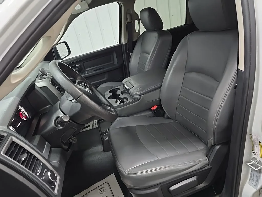 Used 2016 White Ram Tradesman image 28