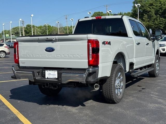 New 2026 Avalanche Ford Lariat image 3